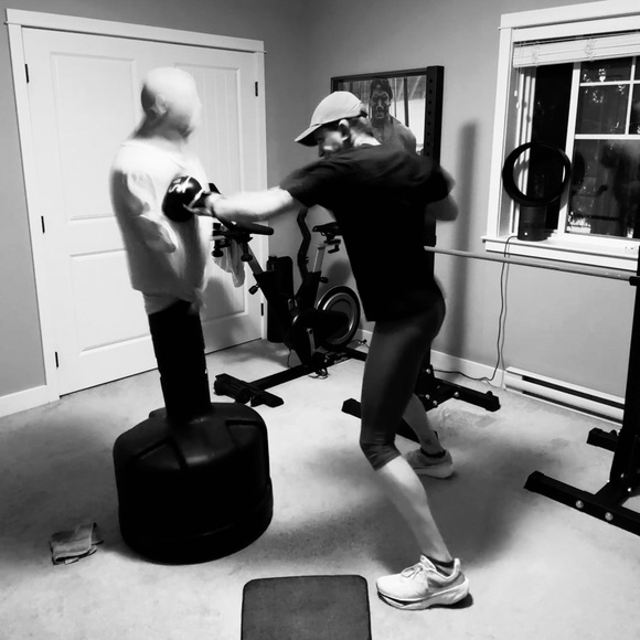 Meet your Posher, N - Picture 1 of 1